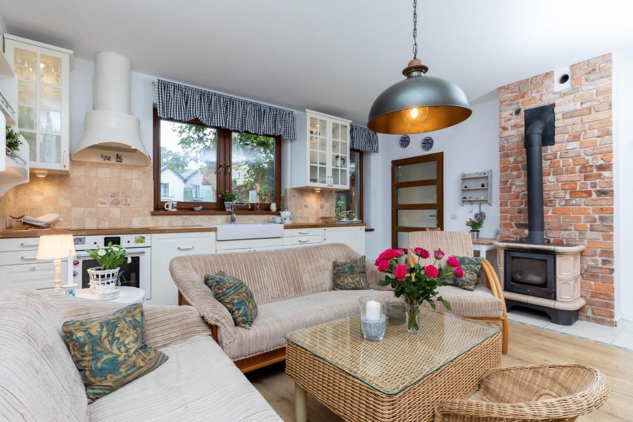 Veranda Domy I Apartament Поберово Экстерьер фото